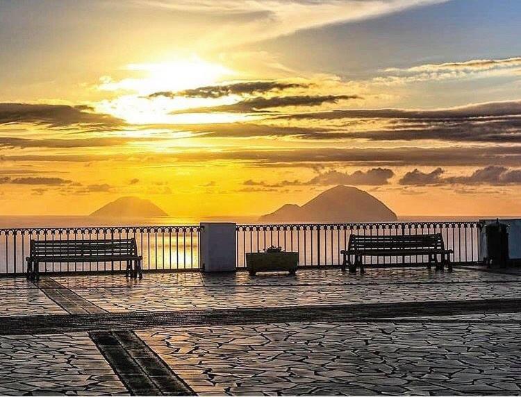 Punta Sallustro Lipari Zewnętrze zdjęcie